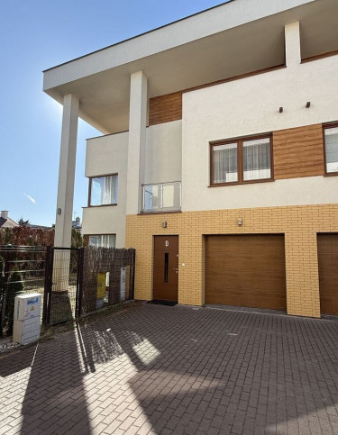 Dom Sprzedaż Warszawa Wawer Przewodowa 18